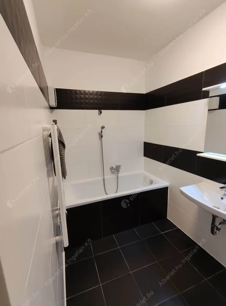Kiadó albérlet 280000 Ft/hó áron: Budapest, XIII. kerület  Szegedi út. Mérete: 46 nm, 2 szobás | Alberlet.hu - 6588452