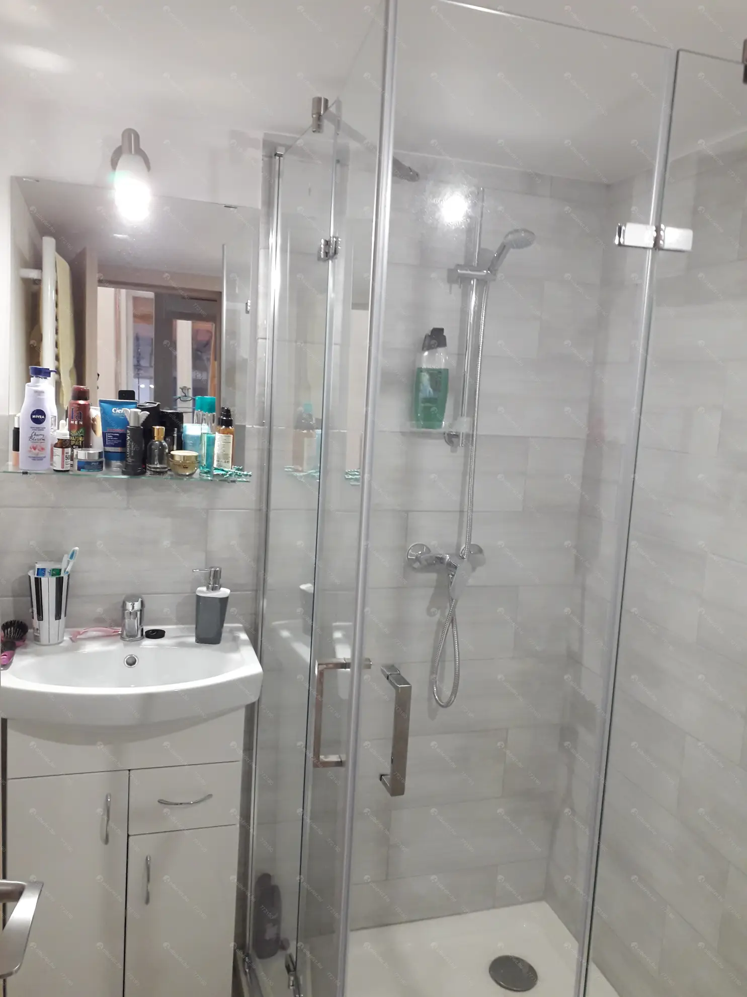 Kiadó albérlet 239000 Ft/hó áron: Budapest, XIII. kerület  Szent István körút. Mérete: 36 nm, 1 szobás | Alberlet.hu - 6605277