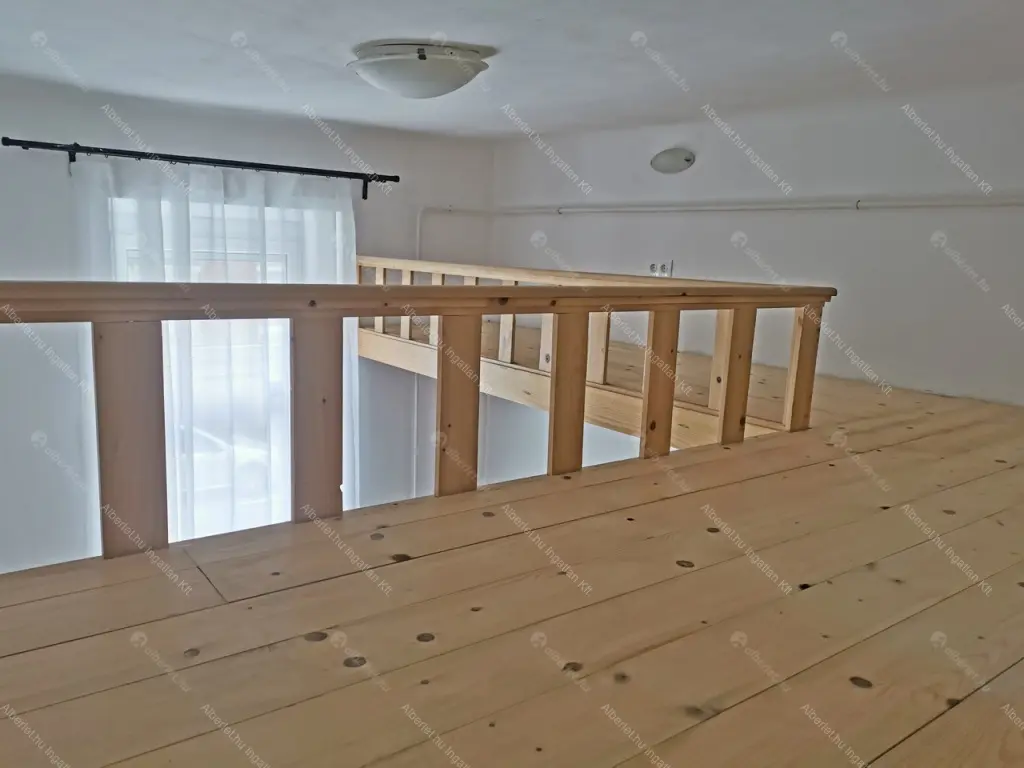 Kiadó albérlet 170000 Ft/hó áron: Budapest, XIII. kerület  Szent László út. Mérete: 30 nm, 1 szobás | Alberlet.hu - 6696050