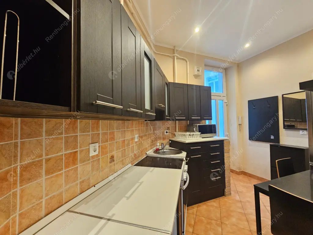 Kiadó albérlet 200000 Ft/hó áron: Budapest, XIII. kerület  Szent László út. Mérete: 35 nm, 1 szobás | Alberlet.hu - 6590061