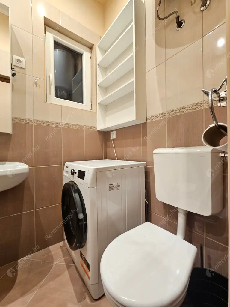 Kiadó albérlet 200000 Ft/hó áron: Budapest, XIII. kerület  Szent László út. Mérete: 35 nm, 1 szobás | Alberlet.hu - 6590073