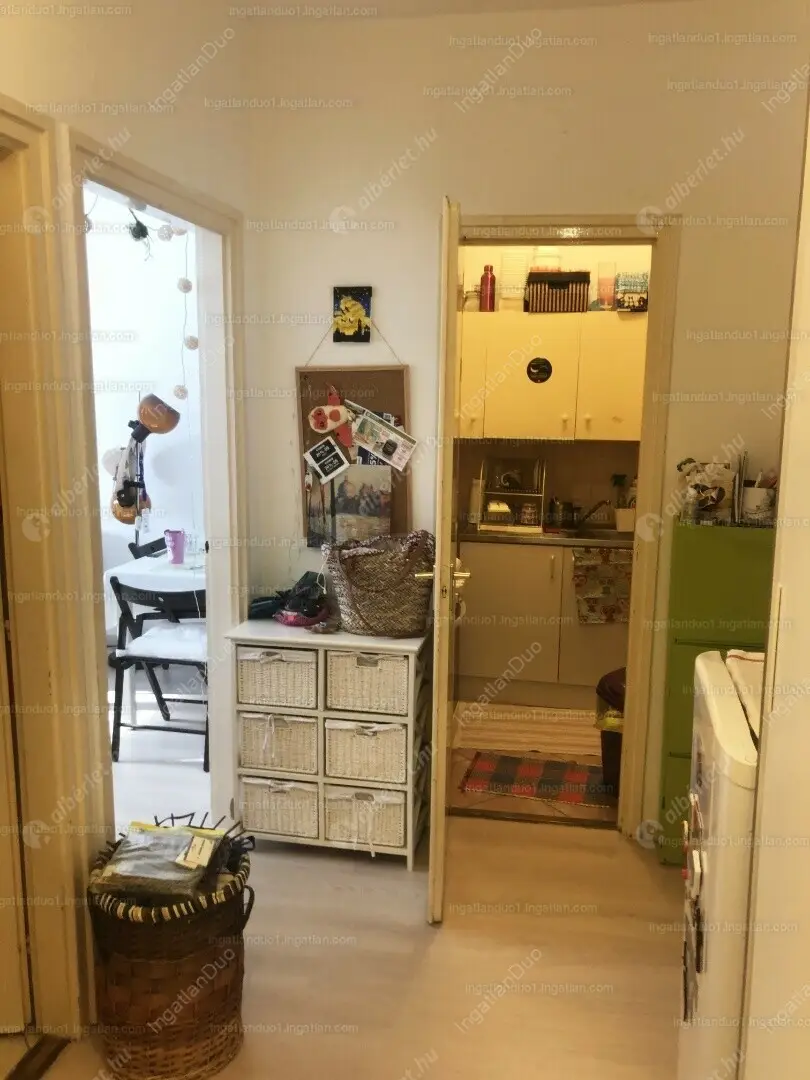 Kiadó albérlet 180000 Ft/hó áron: Budapest, XIII. kerület  Szent László út. Mérete: 35 nm, 1 szobás | Alberlet.hu - 6215891