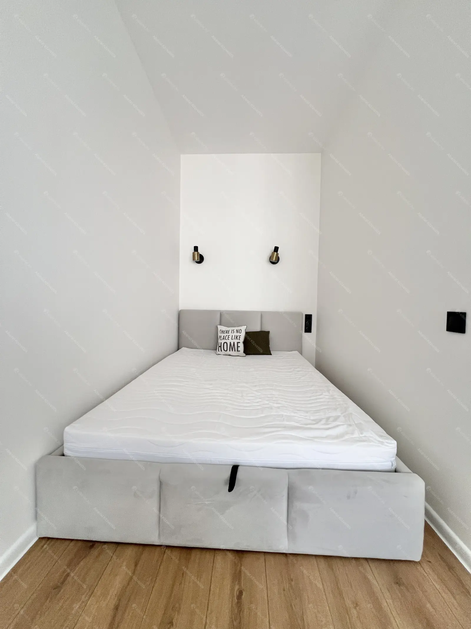 Kiadó albérlet 200000 Ft/hó áron: Budapest, XIII. kerület  Szent László út. Mérete: 35 nm, 1 szobás | Alberlet.hu - 6709715