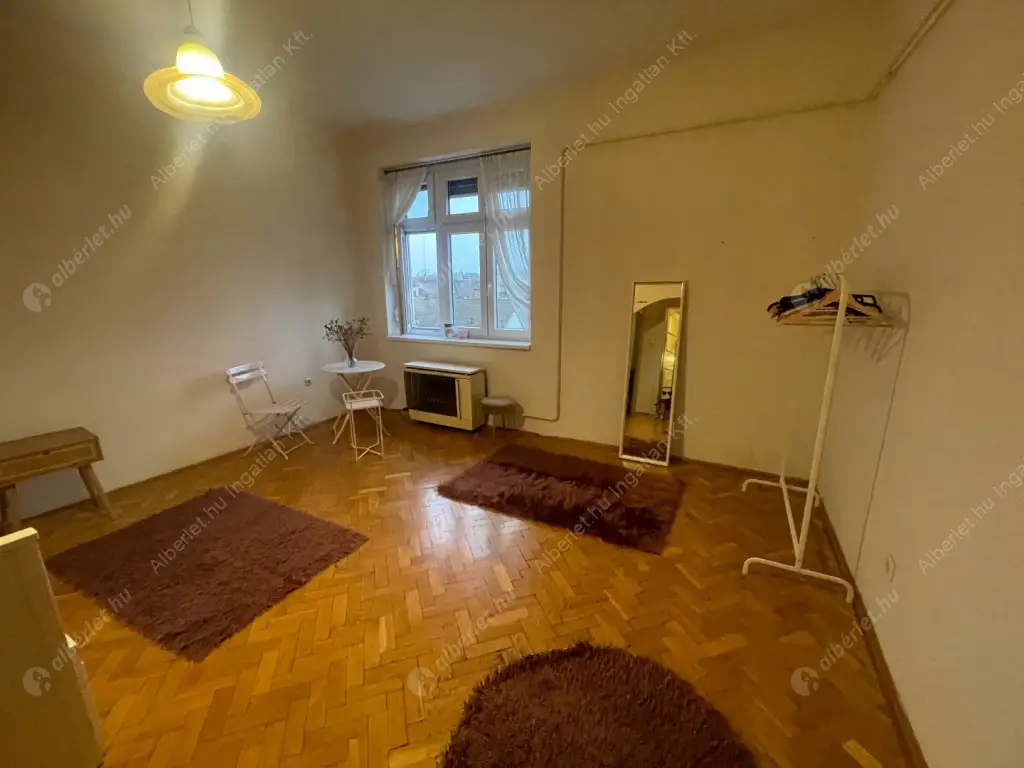 Kiadó albérlet 180000 Ft/hó áron: Budapest, XIII. kerület  Szent László út. Mérete: 40 nm, 1 szobás | Alberlet.hu - 6603742