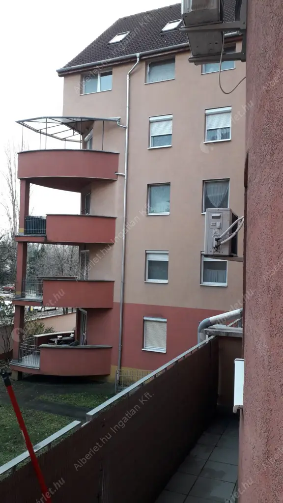 Kiadó albérlet 235000 Ft/hó áron: Budapest, XIII. kerület  Szent László út. Mérete: 45 nm, 1 szobás | Alberlet.hu - 6586979