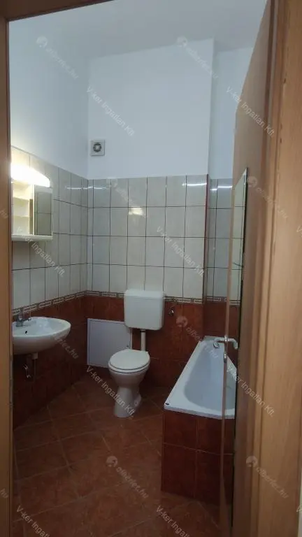 Kiadó albérlet 280000 Ft/hó áron: Budapest, XIII. kerület  Szent László út. Mérete: 57 nm, 2 szobás | Alberlet.hu - 5637027