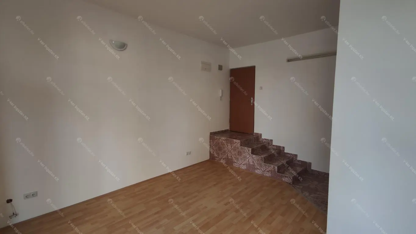 Kiadó albérlet 280000 Ft/hó áron: Budapest, XIII. kerület  Szent László út. Mérete: 57 nm, 2 szobás | Alberlet.hu - 5637033