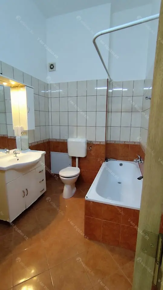 Kiadó albérlet 280000 Ft/hó áron: Budapest, XIII. kerület  Szent László út. Mérete: 57 nm, 2 szobás | Alberlet.hu - 6698097