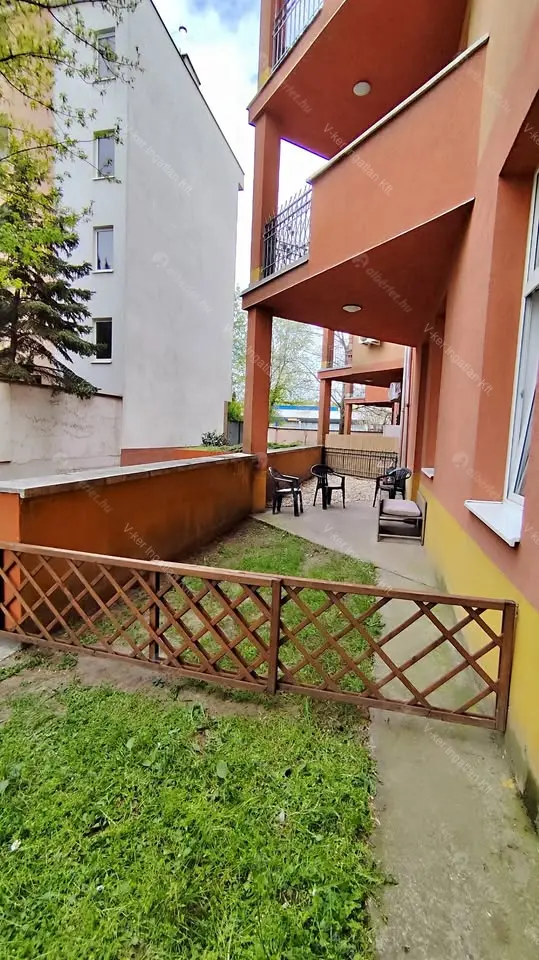 Kiadó albérlet 280000 Ft/hó áron: Budapest, XIII. kerület  Szent László út. Mérete: 57 nm, 2 szobás | Alberlet.hu - 6698098