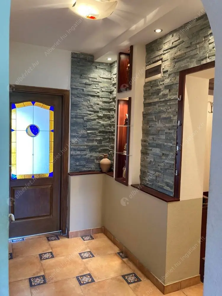 Kiadó albérlet 310000 Ft/hó áron: Budapest, XIII. kerület  Szent László út. Mérete: 69 nm, 2 szobás | Alberlet.hu - 6556550