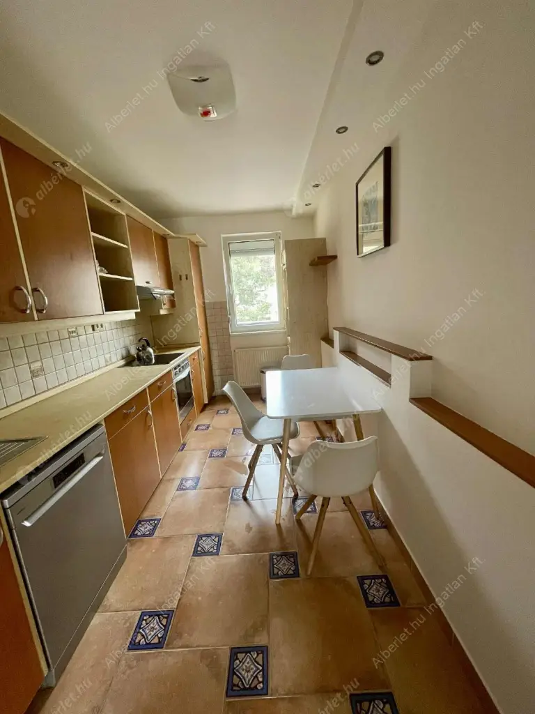 Kiadó albérlet 310000 Ft/hó áron: Budapest, XIII. kerület  Szent László út. Mérete: 69 nm, 2 szobás | Alberlet.hu - 6556554
