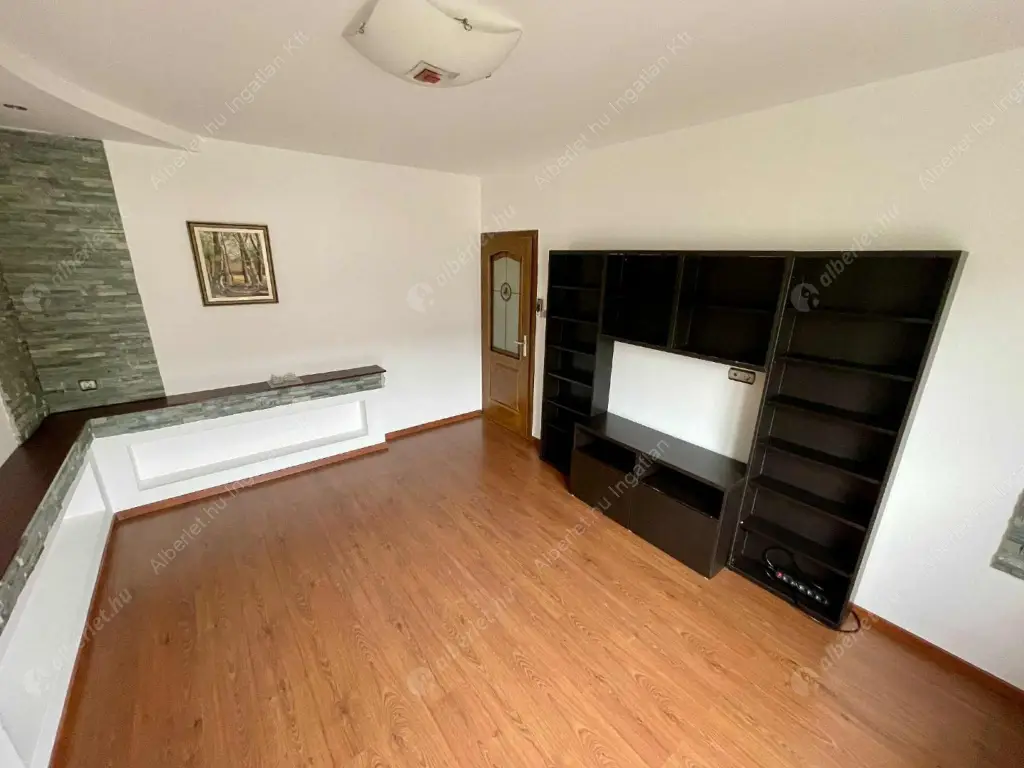 Kiadó albérlet 310000 Ft/hó áron: Budapest, XIII. kerület  Szent László út. Mérete: 69 nm, 2 szobás | Alberlet.hu - 6556555