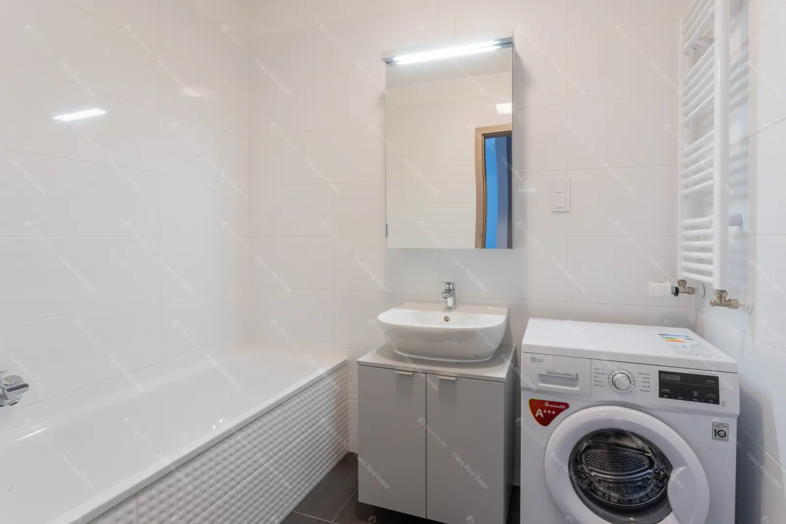 Kiadó albérlet 303000 Ft/hó áron: Budapest, XIII. kerület  Szobor utca. Mérete: 47 nm, 1 szobás | Alberlet.hu - 6653104