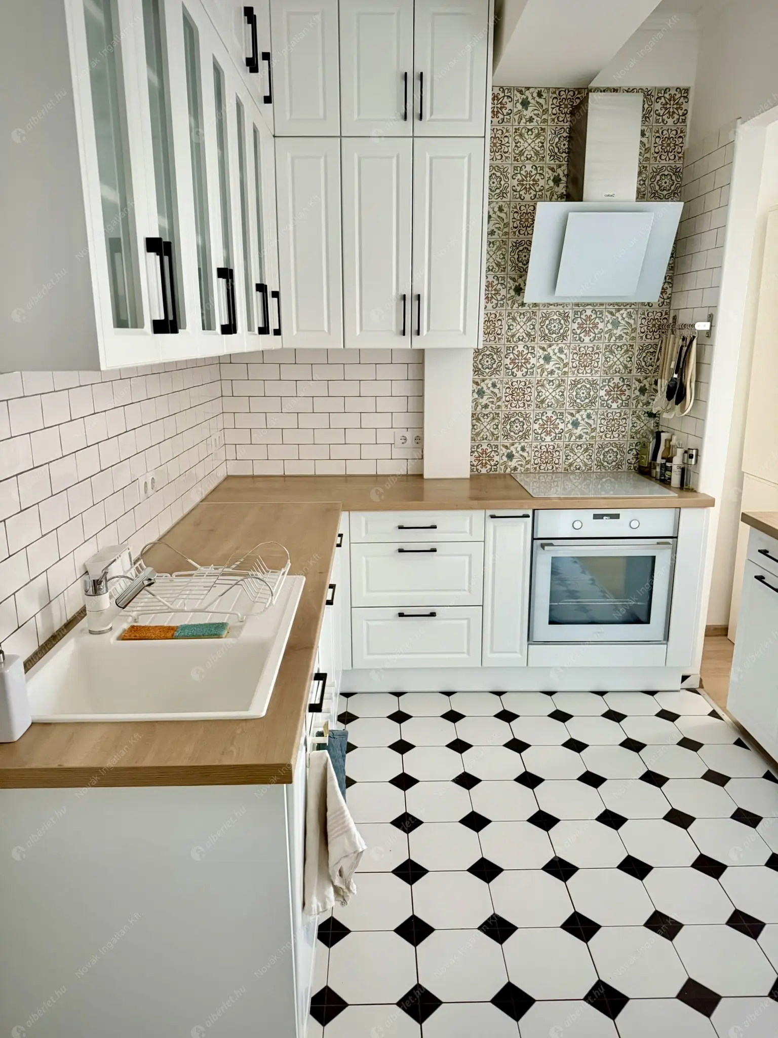 Kiadó albérlet 330000 Ft/hó áron: Budapest, XIII. kerület  Tahi utca. Mérete: 58 nm, 2 szobás | Alberlet.hu - 6599402