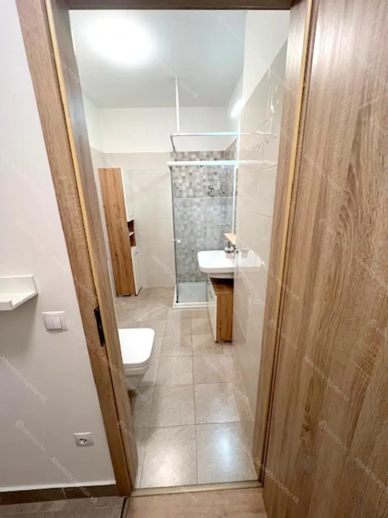 Kiadó albérlet 265000 Ft/hó áron: Budapest, XIII. kerület  Taksony utca. Mérete: 35 nm, 1 szobás | Alberlet.hu - 6652567