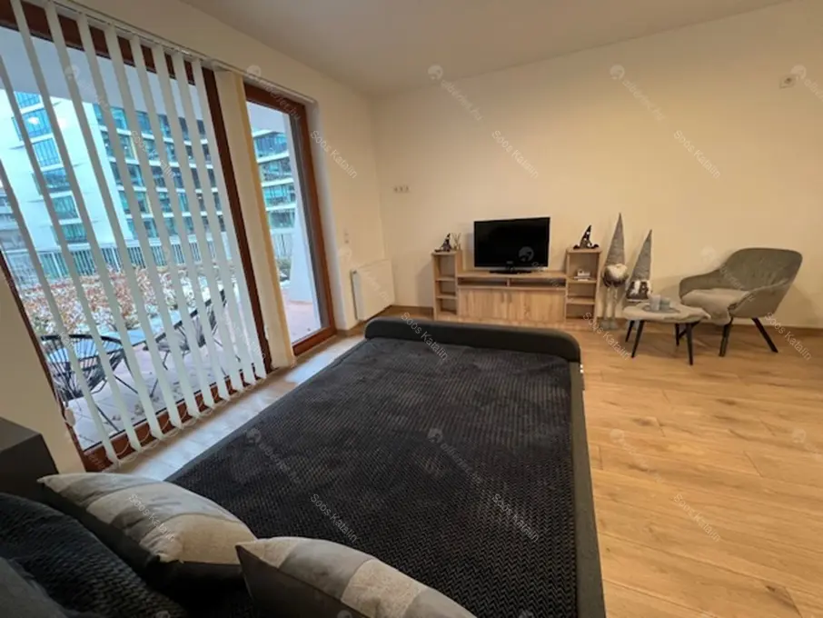 Kiadó albérlet 265000 Ft/hó áron: Budapest, XIII. kerület  Taksony utca. Mérete: 35 nm, 1 szobás | Alberlet.hu - 6656793