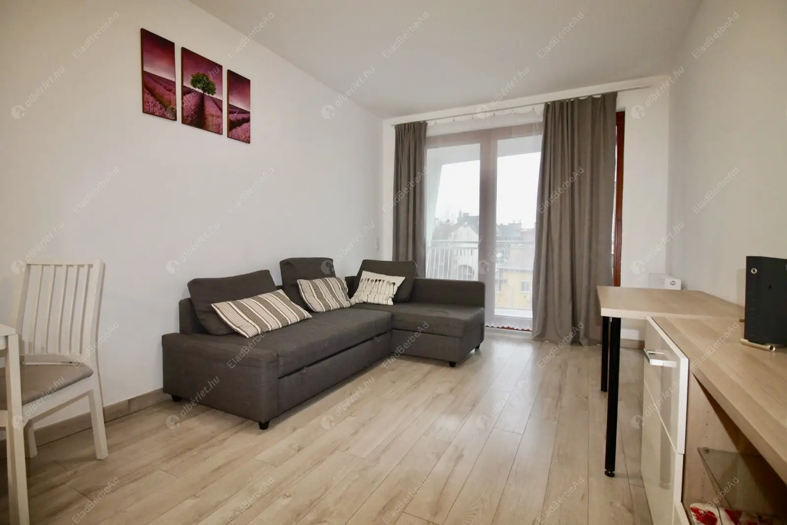 Kiadó albérlet 305000 Ft/hó áron: Budapest, XIII. kerület  Taksony utca. Mérete: 43 nm, 2 szobás | Alberlet.hu - 6638608