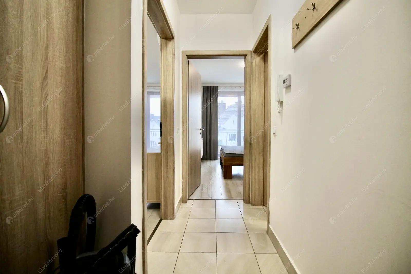 Kiadó albérlet 305000 Ft/hó áron: Budapest, XIII. kerület  Taksony utca. Mérete: 43 nm, 2 szobás | Alberlet.hu - 6638617