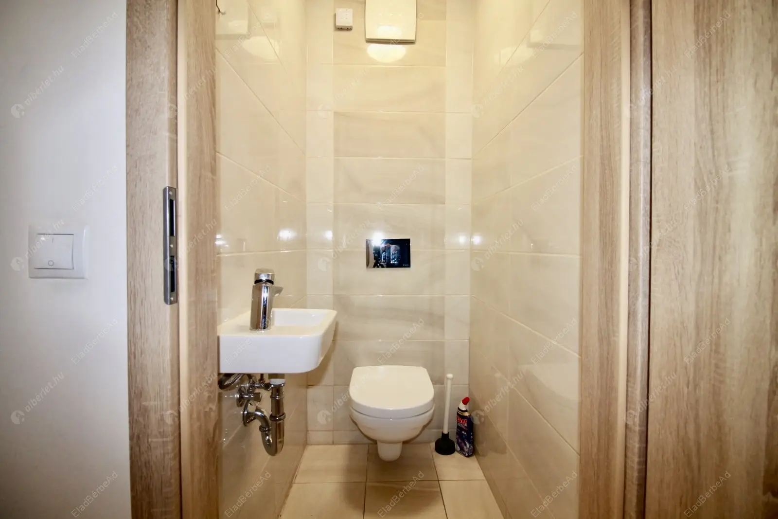 Kiadó albérlet 305000 Ft/hó áron: Budapest, XIII. kerület  Taksony utca. Mérete: 43 nm, 2 szobás | Alberlet.hu - 6638621