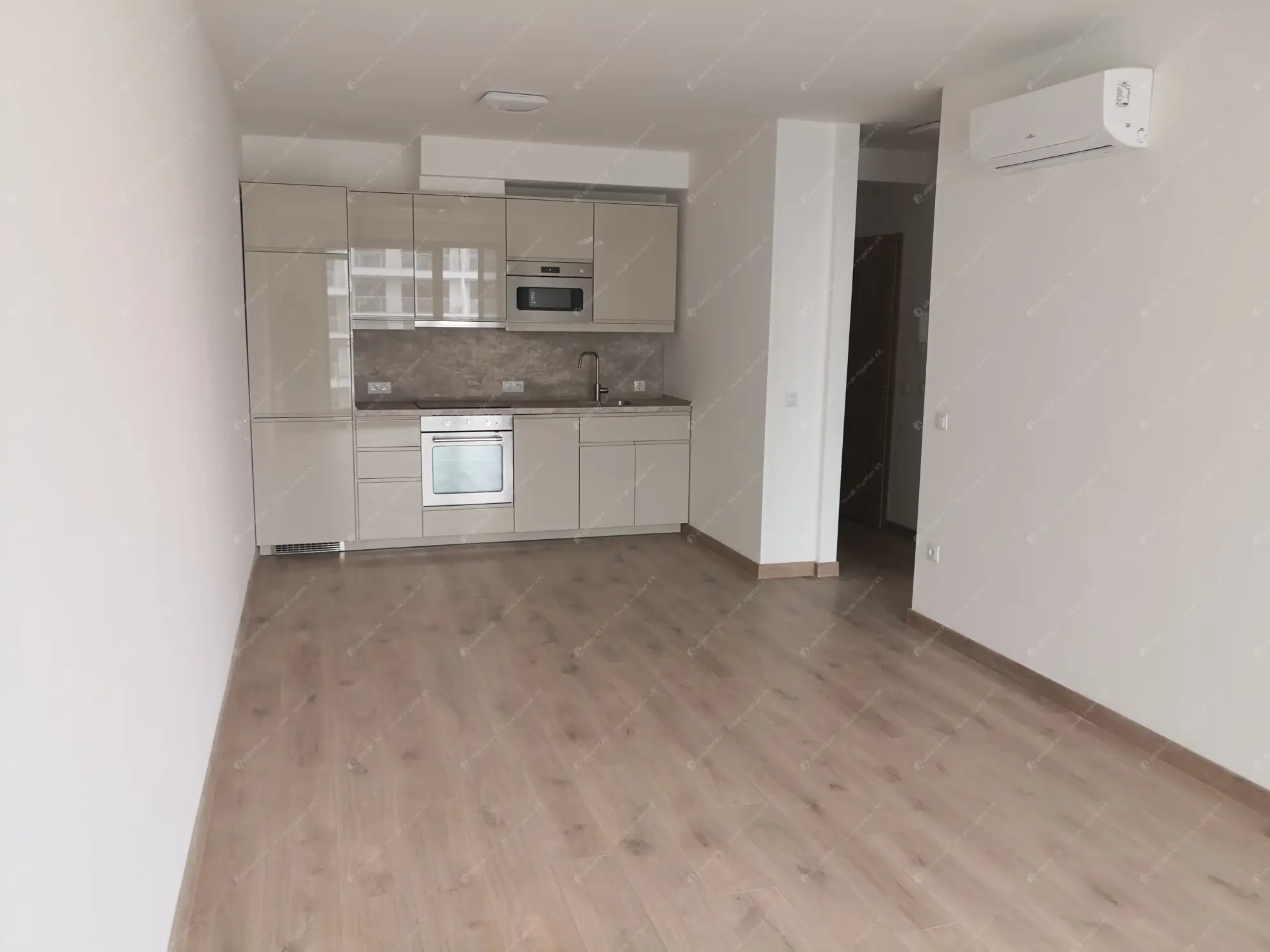 Kiadó albérlet 270000 Ft/hó áron: Budapest, XIII. kerület  Taksony utca. Mérete: 50 nm, 2 szobás | Alberlet.hu - 6562108