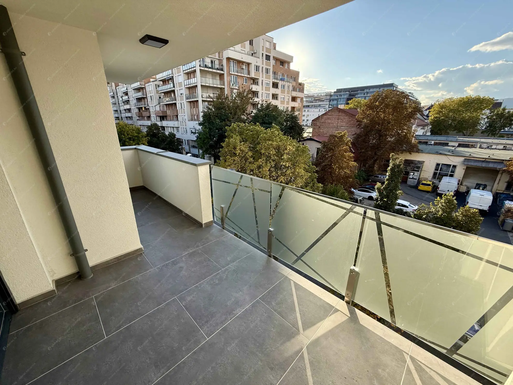 Kiadó albérlet 249000 Ft/hó áron: Budapest, XIII. kerület  Teve utca. Mérete: 41 nm, 2 szobás | Alberlet.hu - 6553845