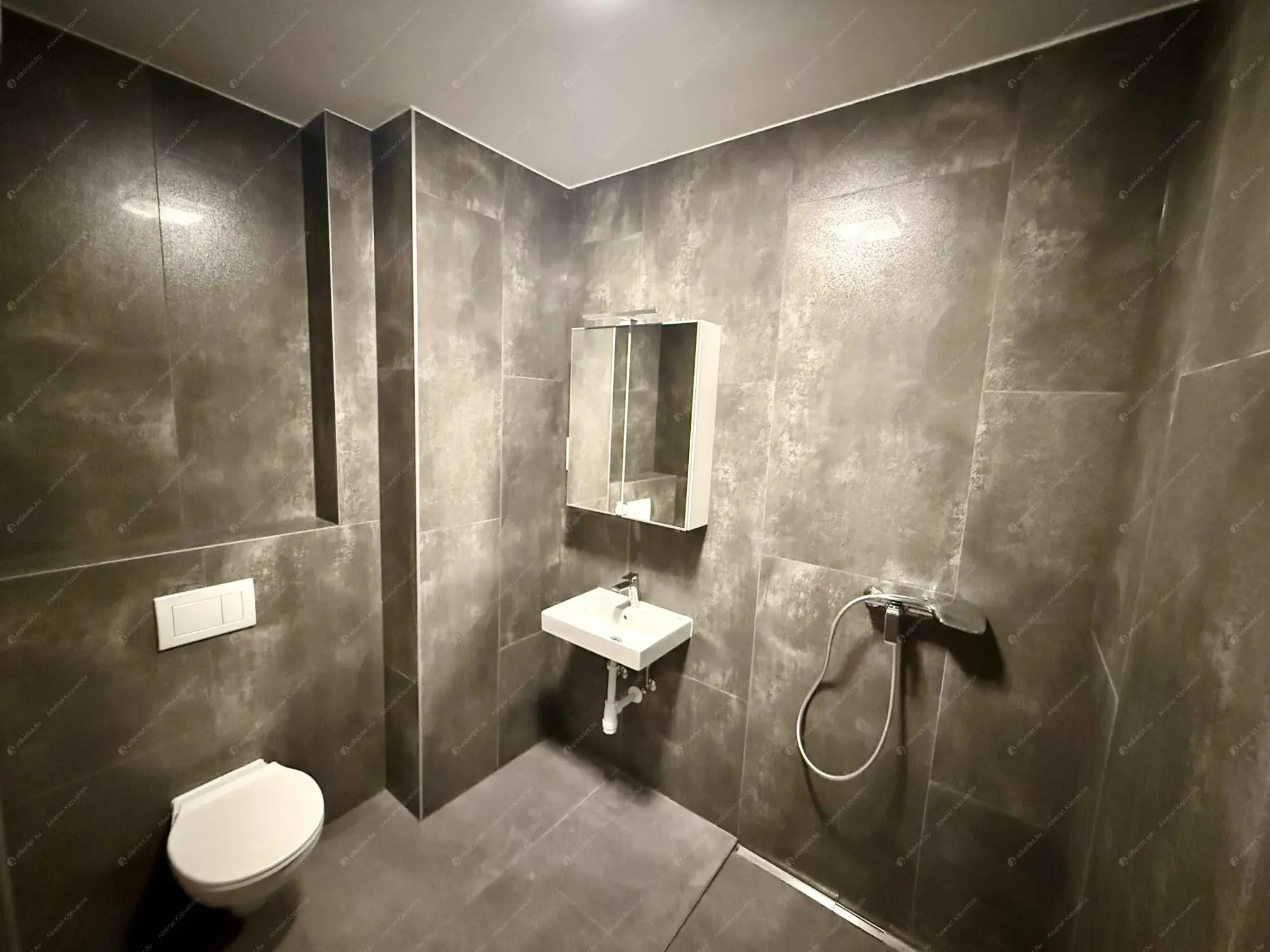 Kiadó albérlet 249000 Ft/hó áron: Budapest, XIII. kerület  Teve utca. Mérete: 41 nm, 2 szobás | Alberlet.hu - 6553853