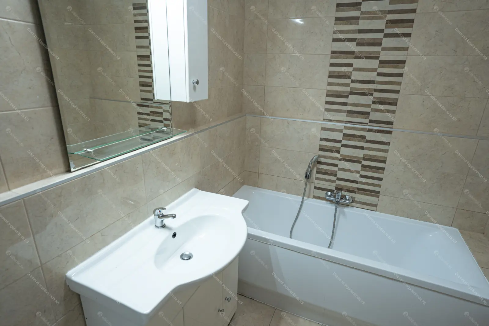 Kiadó albérlet 305000 Ft/hó áron: Budapest, XIII. kerület  Teve utca. Mérete: 56 nm, 2 szobás | Alberlet.hu - 6649266