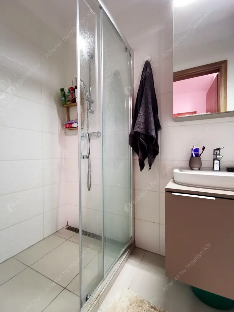 Kiadó albérlet 385000 Ft/hó áron: Budapest, XIII. kerület  Teve utca. Mérete: 72 nm, 3 szobás | Alberlet.hu - 6583149