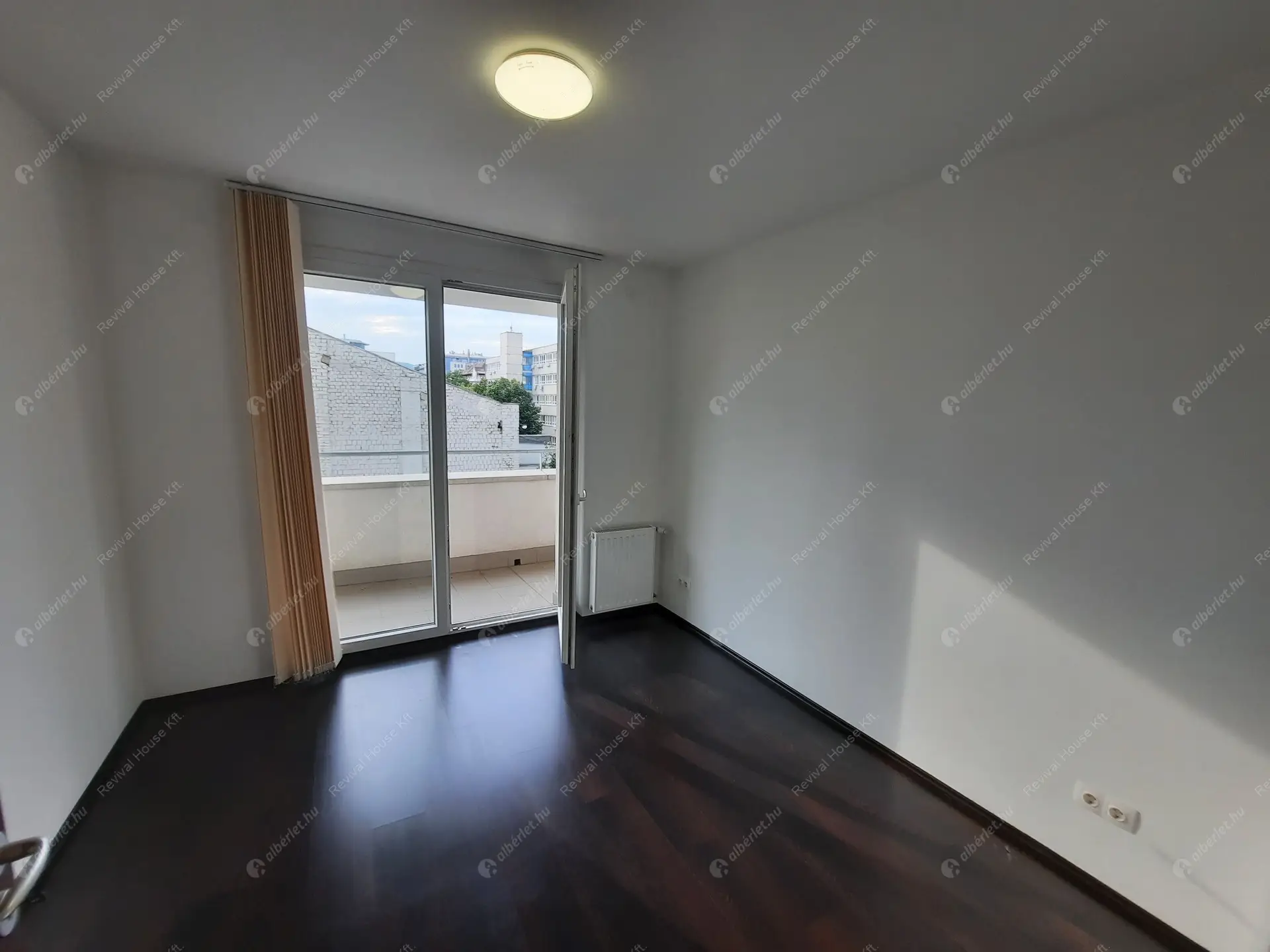 Kiadó albérlet 530000 Ft/hó áron: Budapest, XIII. kerület  Teve utca. Mérete: 78 nm, 2 szobás | Alberlet.hu - 5760033