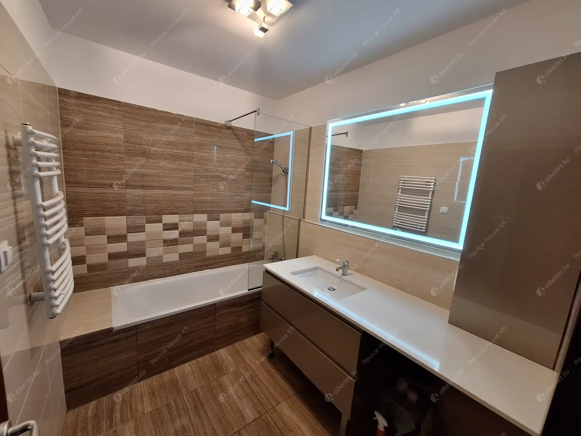 Kiadó albérlet 530000 Ft/hó áron: Budapest, XIII. kerület  Teve utca. Mérete: 78 nm, 2 szobás | Alberlet.hu - 6476727