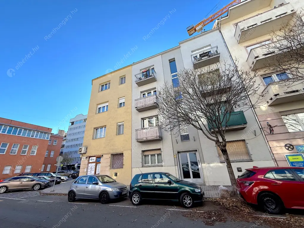 Kiadó albérlet 260000 Ft/hó áron: Budapest, XIII. kerület  Thurzó utca. Mérete: 46 nm, 2 szobás | Alberlet.hu - 6584469