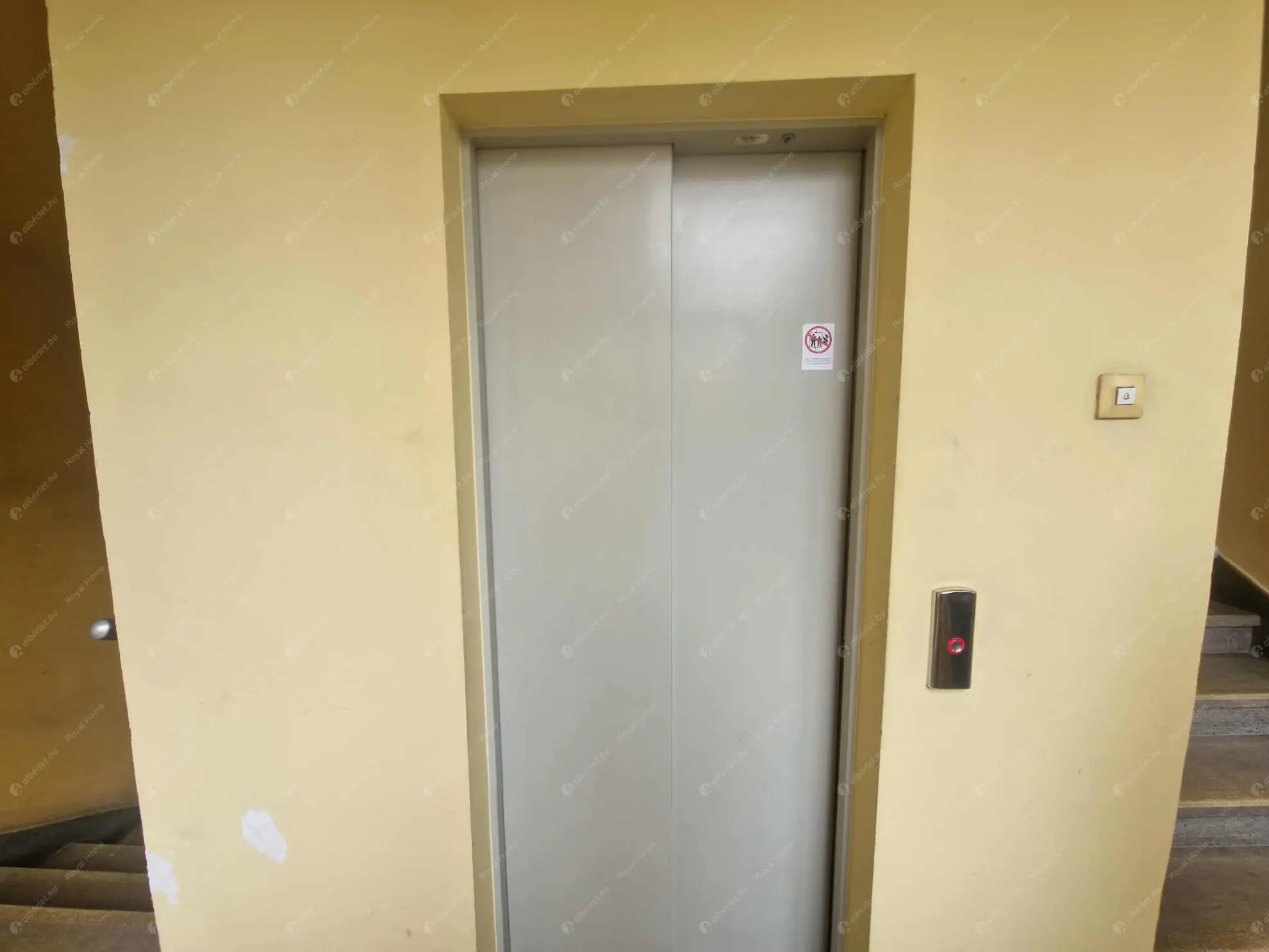 Kiadó albérlet 390000 Ft/hó áron: Budapest, XIII. kerület  Thurzó utca. Mérete: 80 nm, 2 szobás | Alberlet.hu - 6557062