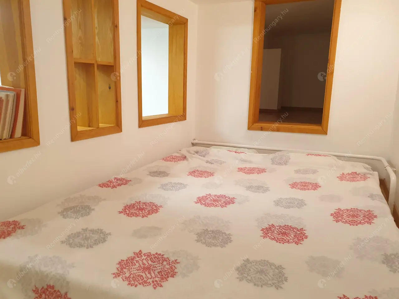 Kiadó albérlet 220000 Ft/hó áron: Budapest, XIII. kerület  Tisza utca. Mérete: 24 nm, 1 szobás | Alberlet.hu - 5518607