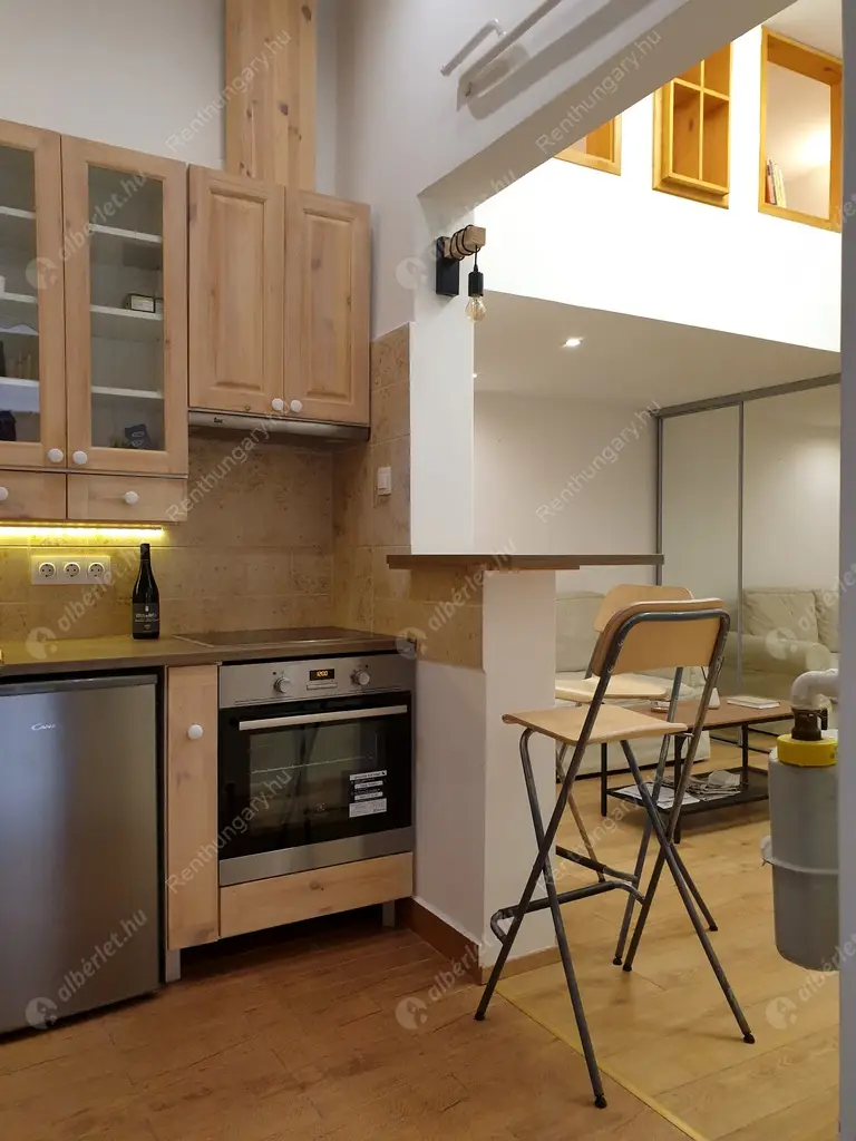 Kiadó albérlet 220000 Ft/hó áron: Budapest, XIII. kerület  Tisza utca. Mérete: 24 nm, 1 szobás | Alberlet.hu - 5518624