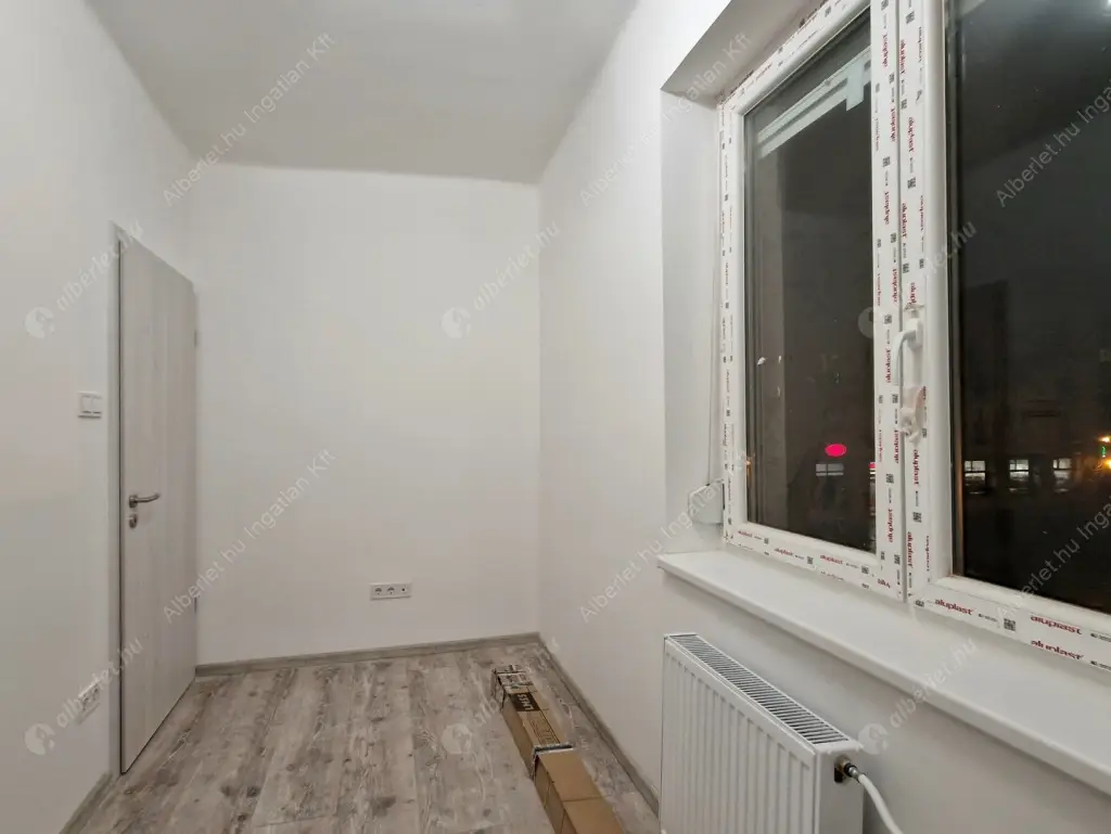 Kiadó albérlet 240000 Ft/hó áron: Budapest, XIII. kerület  Tomori köz. Mérete: 41 nm, 2 szobás | Alberlet.hu - 6579805