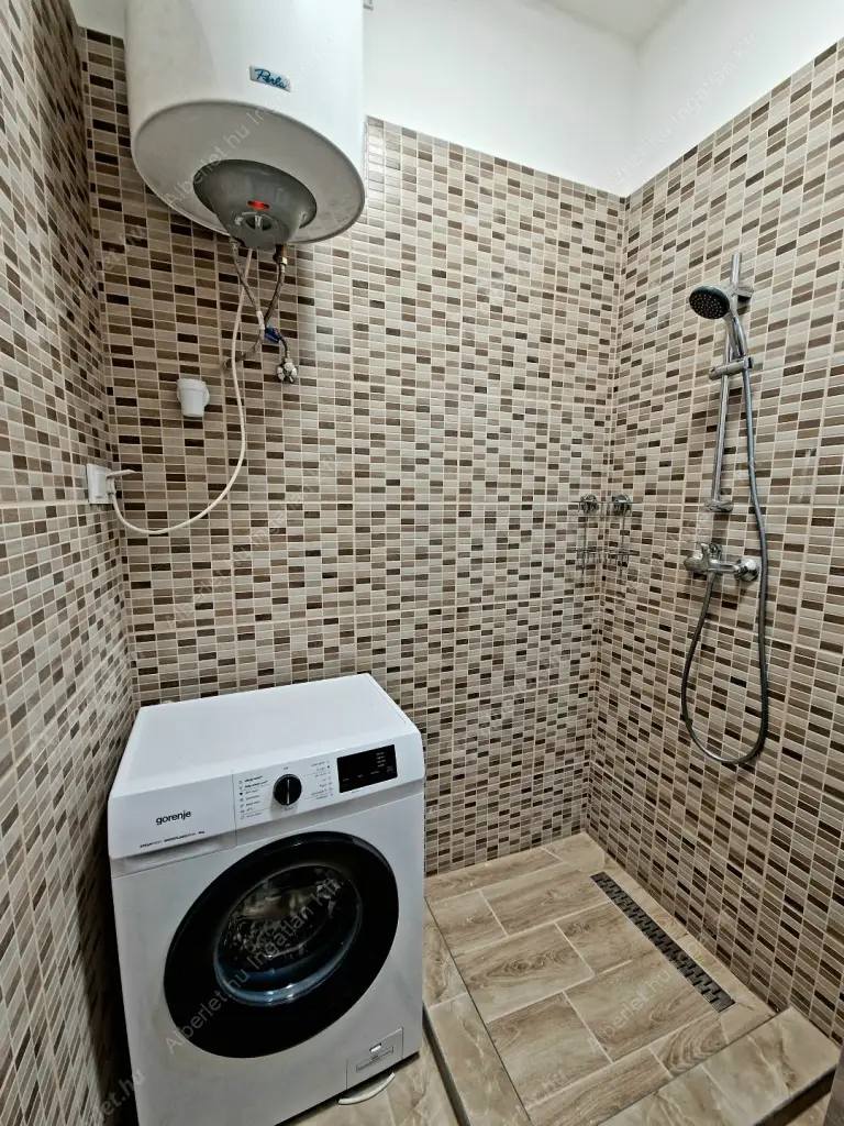 Kiadó albérlet 240000 Ft/hó áron: Budapest, XIII. kerület  Tomori köz. Mérete: 41 nm, 2 szobás | Alberlet.hu - 6579814