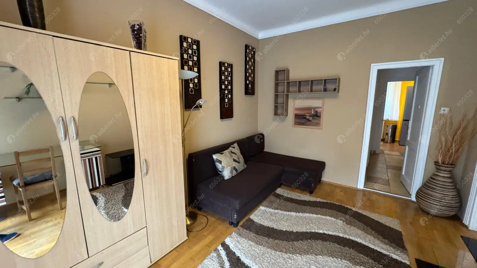 Kiadó albérlet 299000 Ft/hó áron: Budapest, XIII. kerület  Tomori köz. Mérete: 61 nm, 2 szobás | Alberlet.hu - 6557426