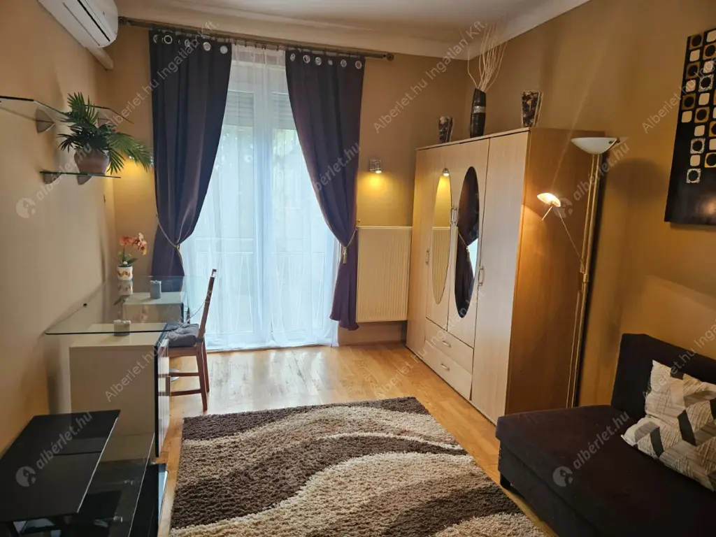 Kiadó albérlet 299000 Ft/hó áron: Budapest, XIII. kerület  Tomori köz. Mérete: 61 nm, 3 szobás | Alberlet.hu - 6599462