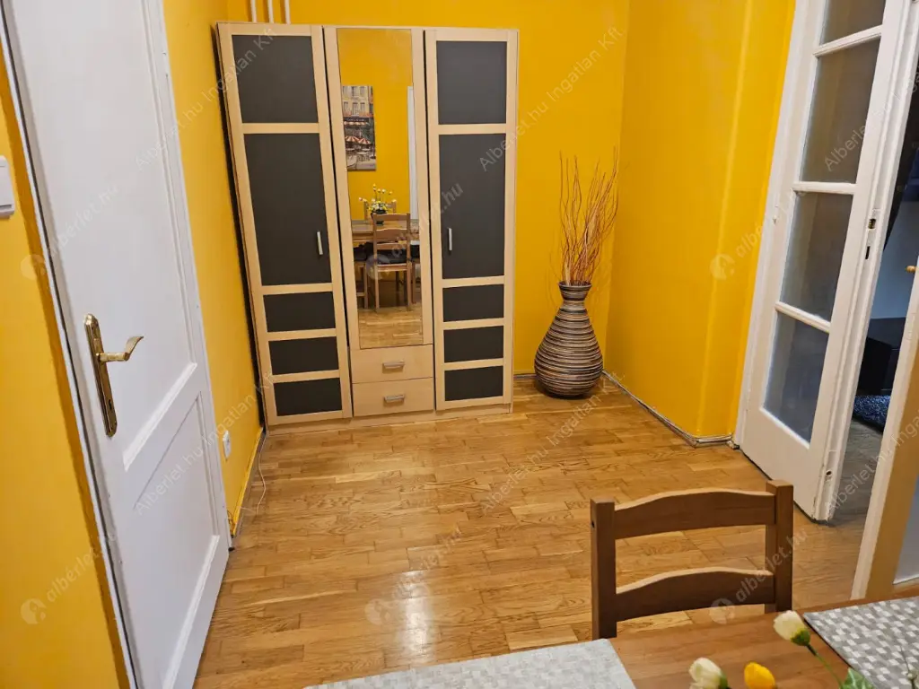 Kiadó albérlet 299000 Ft/hó áron: Budapest, XIII. kerület  Tomori köz. Mérete: 61 nm, 3 szobás | Alberlet.hu - 6599471