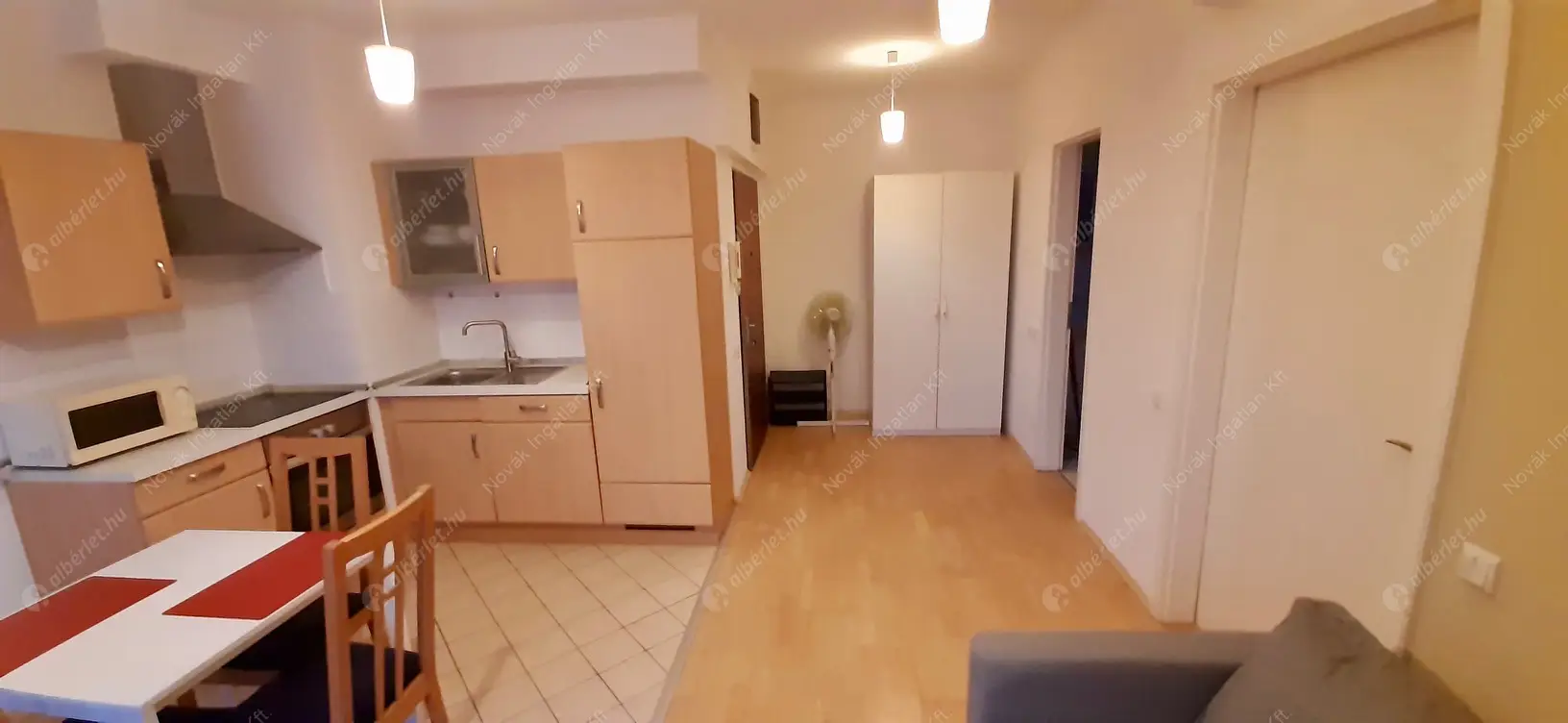 Kiadó albérlet 280000 Ft/hó áron: Budapest, XIII. kerület  Turóc utca. Mérete: 38 nm, 1 szobás | Alberlet.hu - 6632405