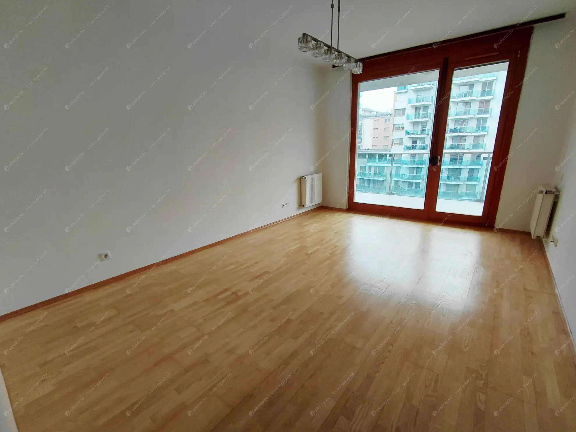 Kiadó albérlet 290000 Ft/hó áron: Budapest, XIII. kerület  Turóc utca. Mérete: 54 nm, 2 szobás | Alberlet.hu - 6596174