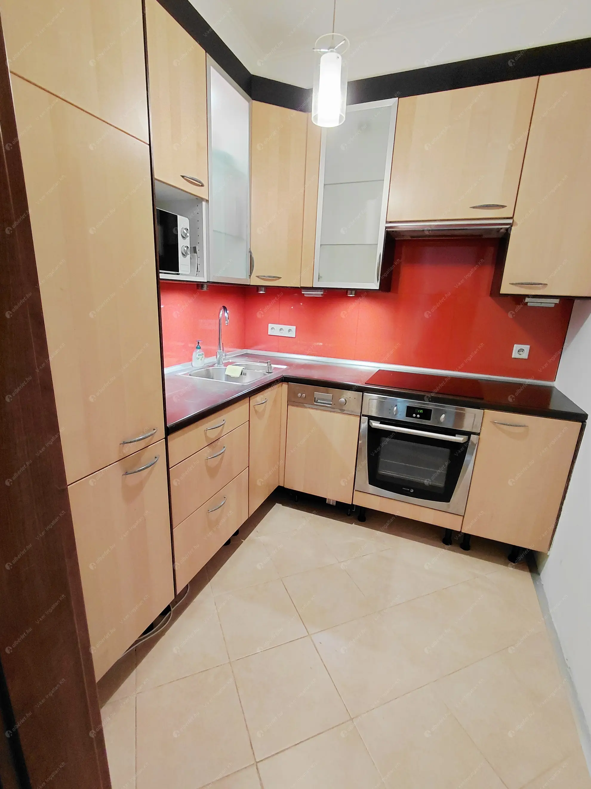 Kiadó albérlet 290000 Ft/hó áron: Budapest, XIII. kerület  Turóc utca. Mérete: 54 nm, 2 szobás | Alberlet.hu - 6596175