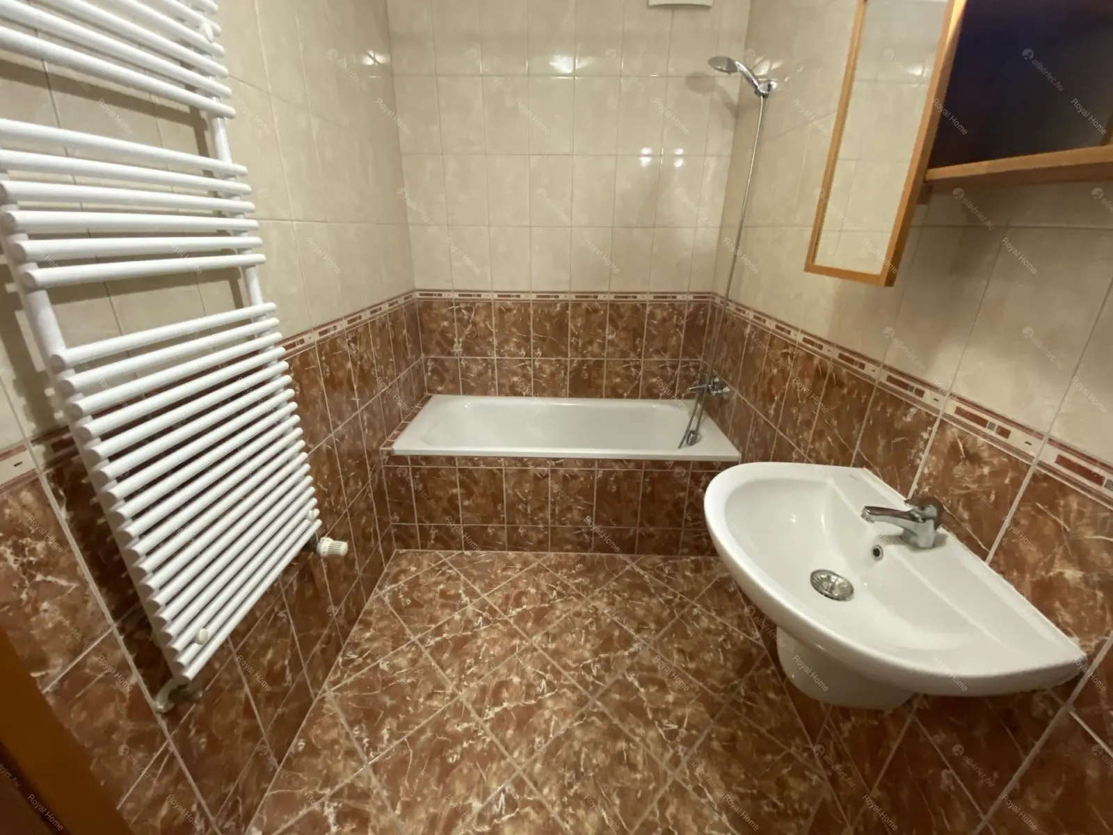 Kiadó albérlet 270000 Ft/hó áron: Budapest, XIII. kerület  Tüzér utca. Mérete: 43 nm, 2 szobás | Alberlet.hu - 6089532