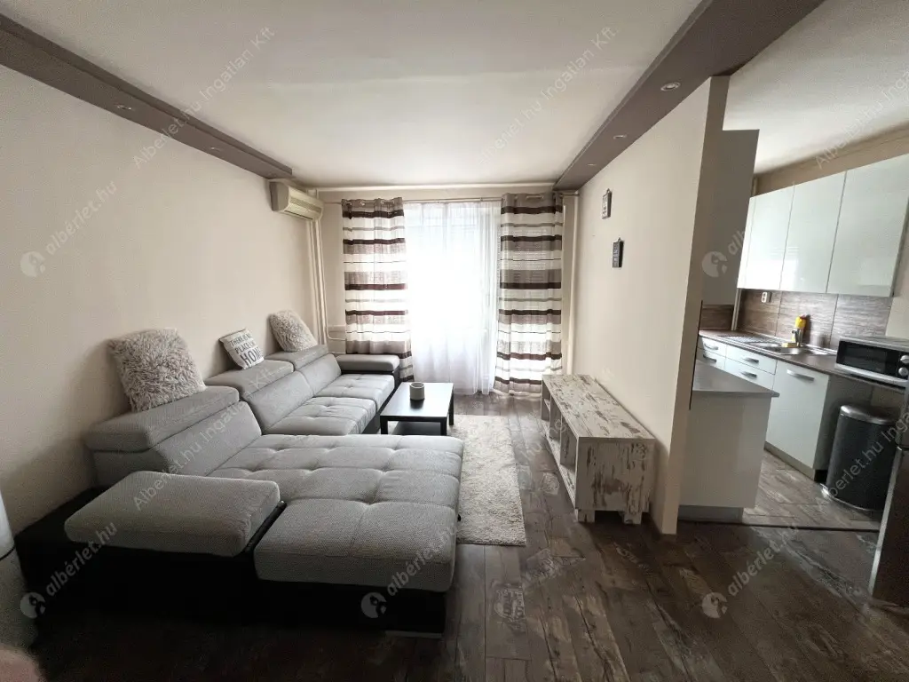 Kiadó albérlet 240000 Ft/hó áron: Budapest, XIII. kerület  Újpalotai út. Mérete: 54 nm, 1 szobás | Alberlet.hu - 6630151