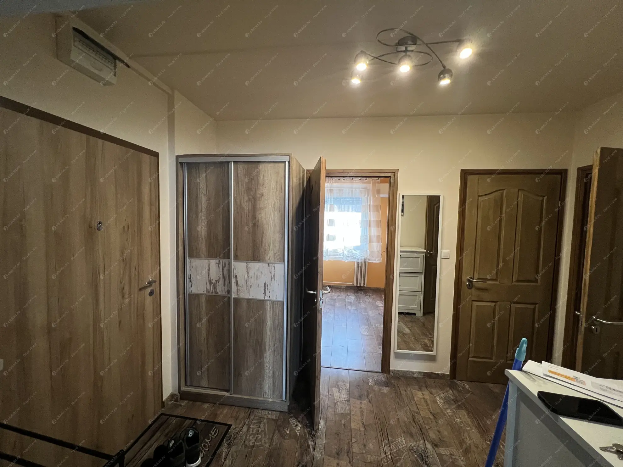 Kiadó albérlet 240000 Ft/hó áron: Budapest, XIII. kerület  Újpalotai út. Mérete: 54 nm, 2 szobás | Alberlet.hu - 6630575