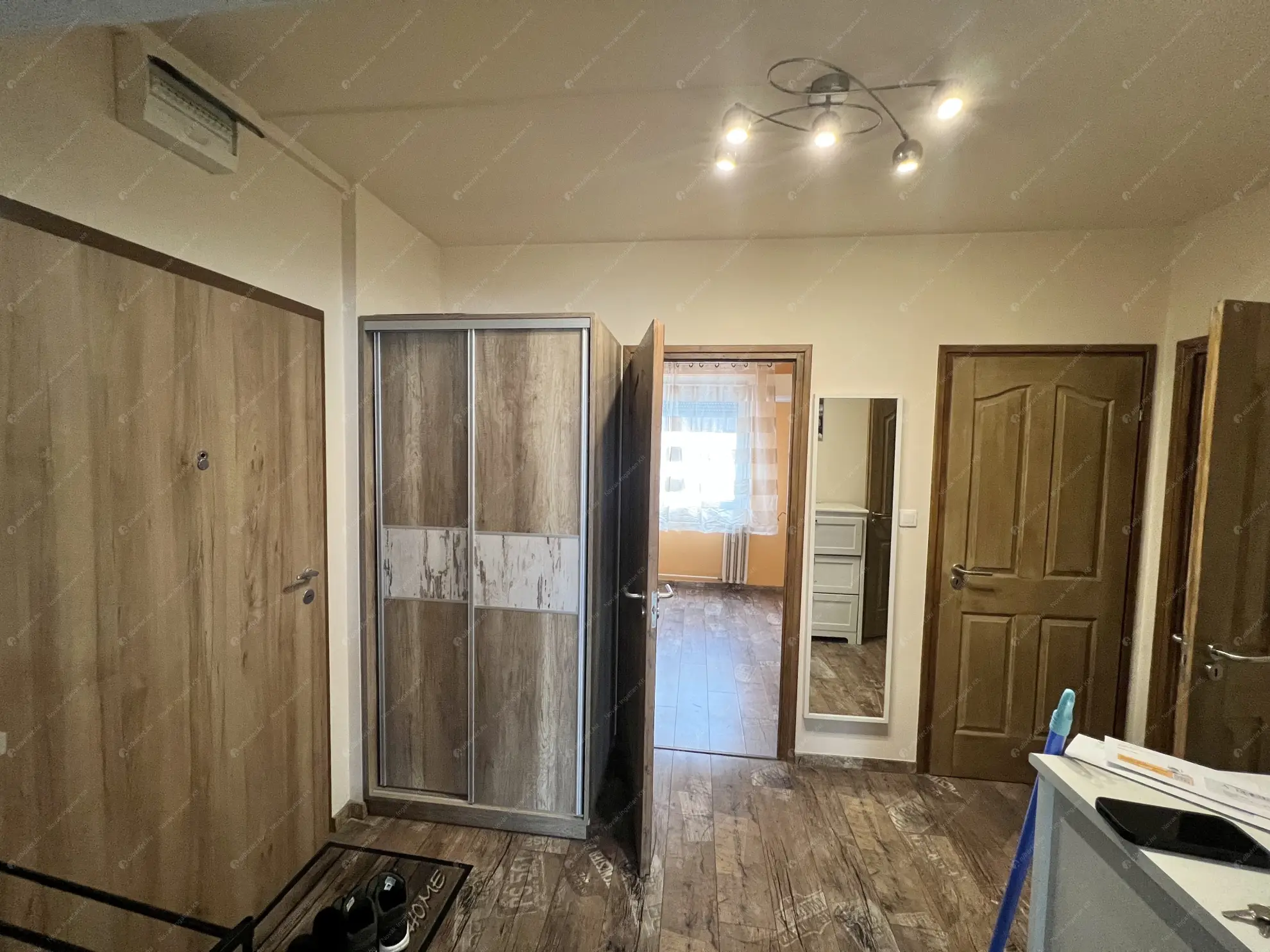 Kiadó albérlet 240000 Ft/hó áron: Budapest, XIII. kerület  Újpalotai út. Mérete: 54 nm, 2 szobás | Alberlet.hu - 6630584