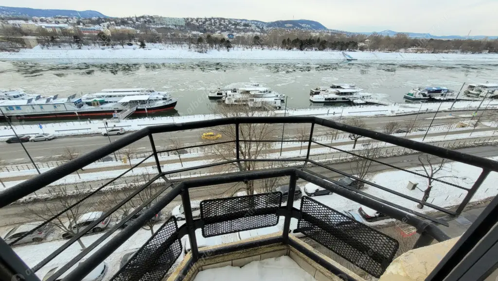 Kiadó albérlet 382000 Ft/hó áron: Budapest, XIII. kerület  Újpesti  rakpart . Mérete: 77 nm, 2 szobás | Alberlet.hu - 6636263