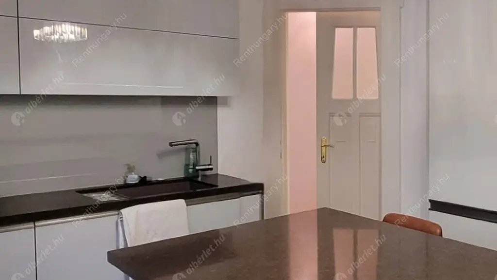 Kiadó albérlet 382000 Ft/hó áron: Budapest, XIII. kerület  Újpesti  rakpart . Mérete: 77 nm, 2 szobás | Alberlet.hu - 6636269