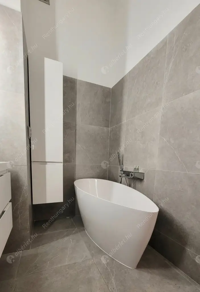 Kiadó albérlet 382000 Ft/hó áron: Budapest, XIII. kerület  Újpesti  rakpart . Mérete: 77 nm, 2 szobás | Alberlet.hu - 6636271