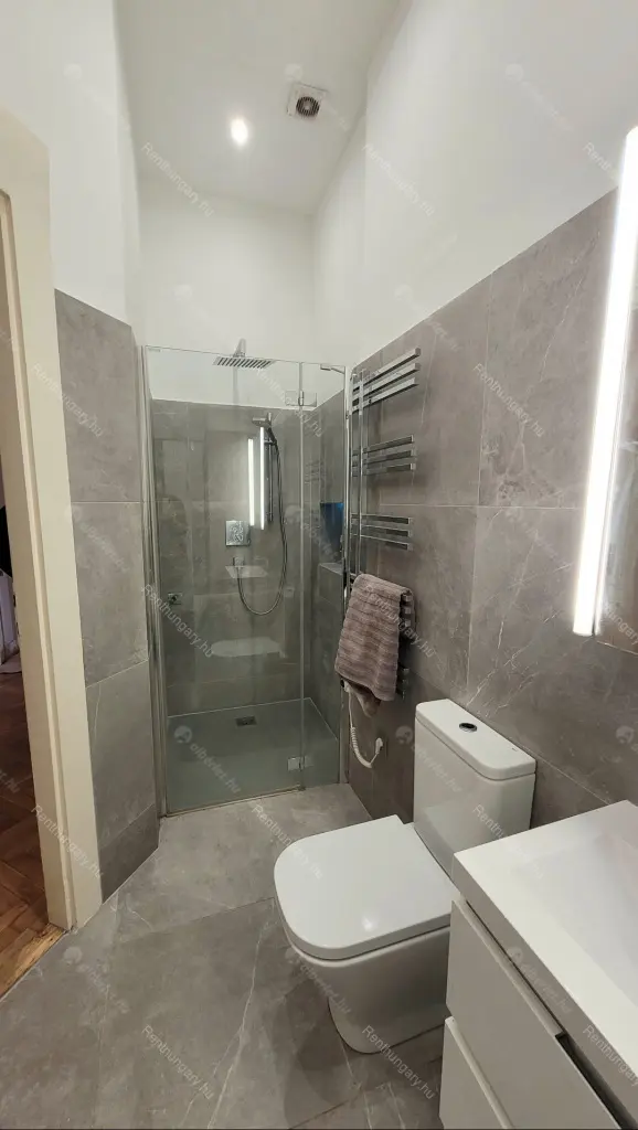 Kiadó albérlet 349000 Ft/hó áron: Budapest, XIII. kerület  Újpesti  rakpart . Mérete: 77 nm, 2 szobás | Alberlet.hu - 6651200